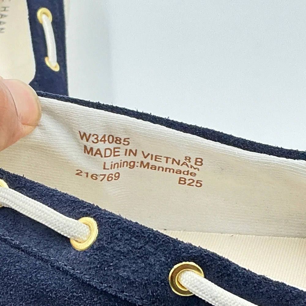 Cole Haan Size 8 Boat Shoe Navy Ivory Suede Lace Up NEW Nantucket $130